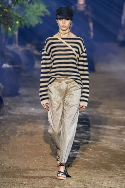Look 71